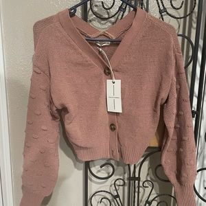 Moon & Madison Women’s Sz Medium Pink Double V Neck Cardigan Crop Sweater